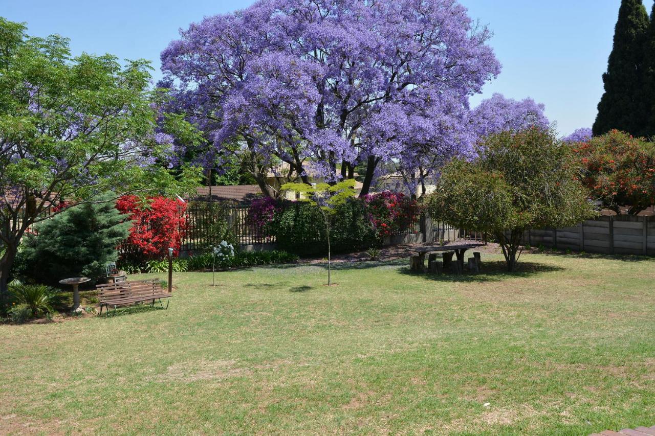 The Swiss Guesthouse Johannesburg Exterior foto